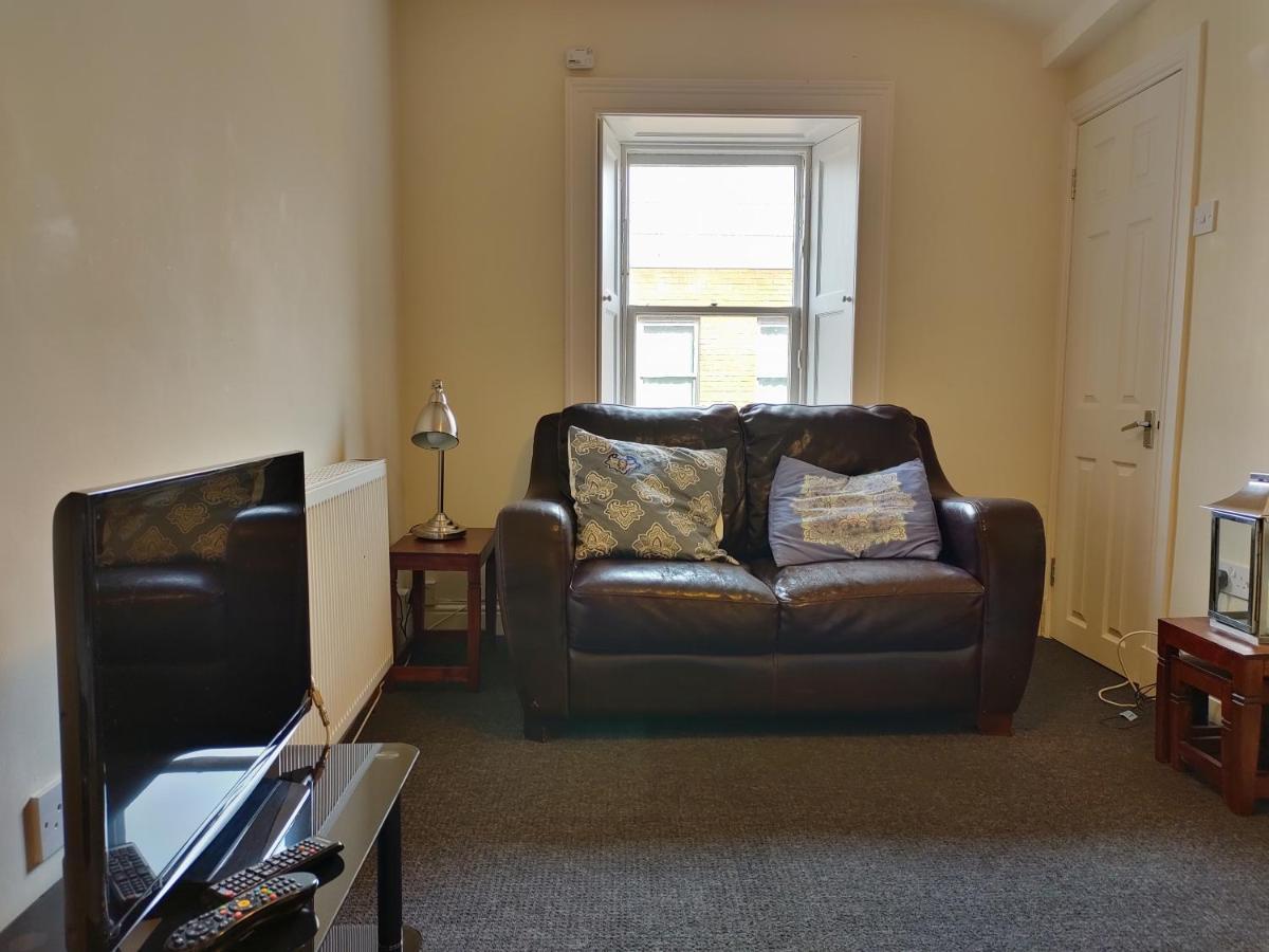 Amazing Apartments - Thistle Street Near Princes St Edinburgh Buitenkant foto
